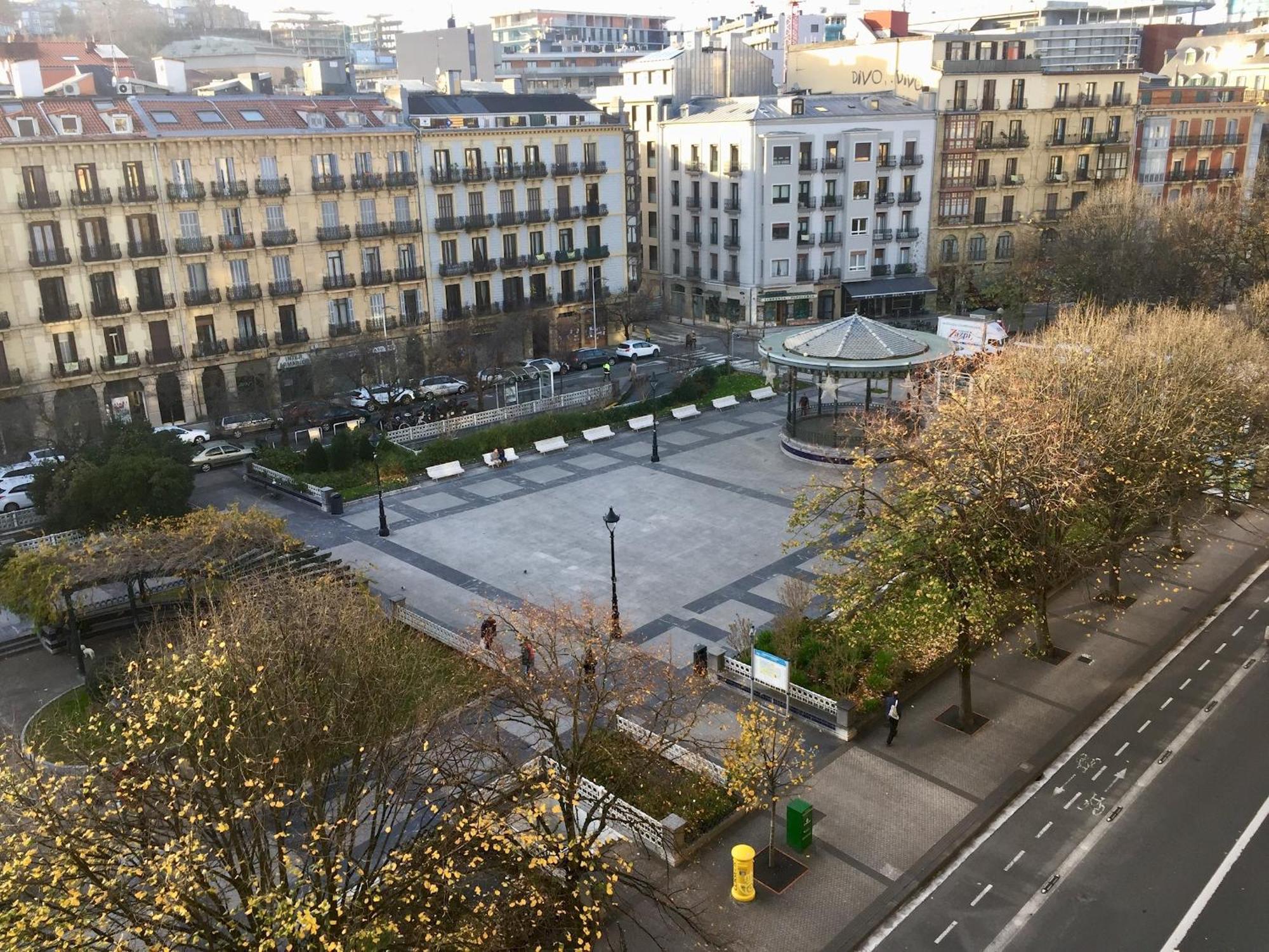 Plaza Apartment San Sebastian Exterior photo